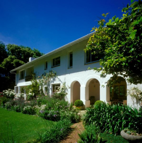 Отель Klein Bosheuwel Guest House  Кейптаун